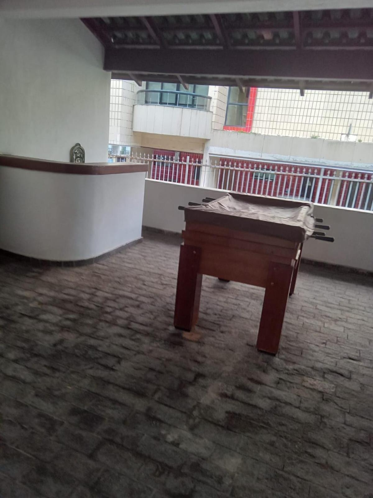 Poucos Passos Da Praia Da Enseada, Melhor Praia Do Guaruja E Ao Lado De Varios Estabelecimentos, Podendo Fazer Tudo A Pe ! Exterior foto